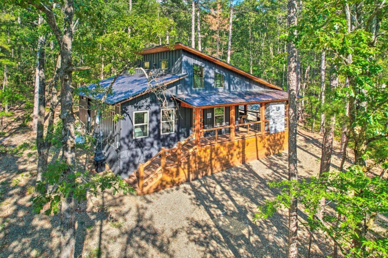 Chic Broken Bow Cabin With Hot Tub And Gas Grill! Екстериор снимка